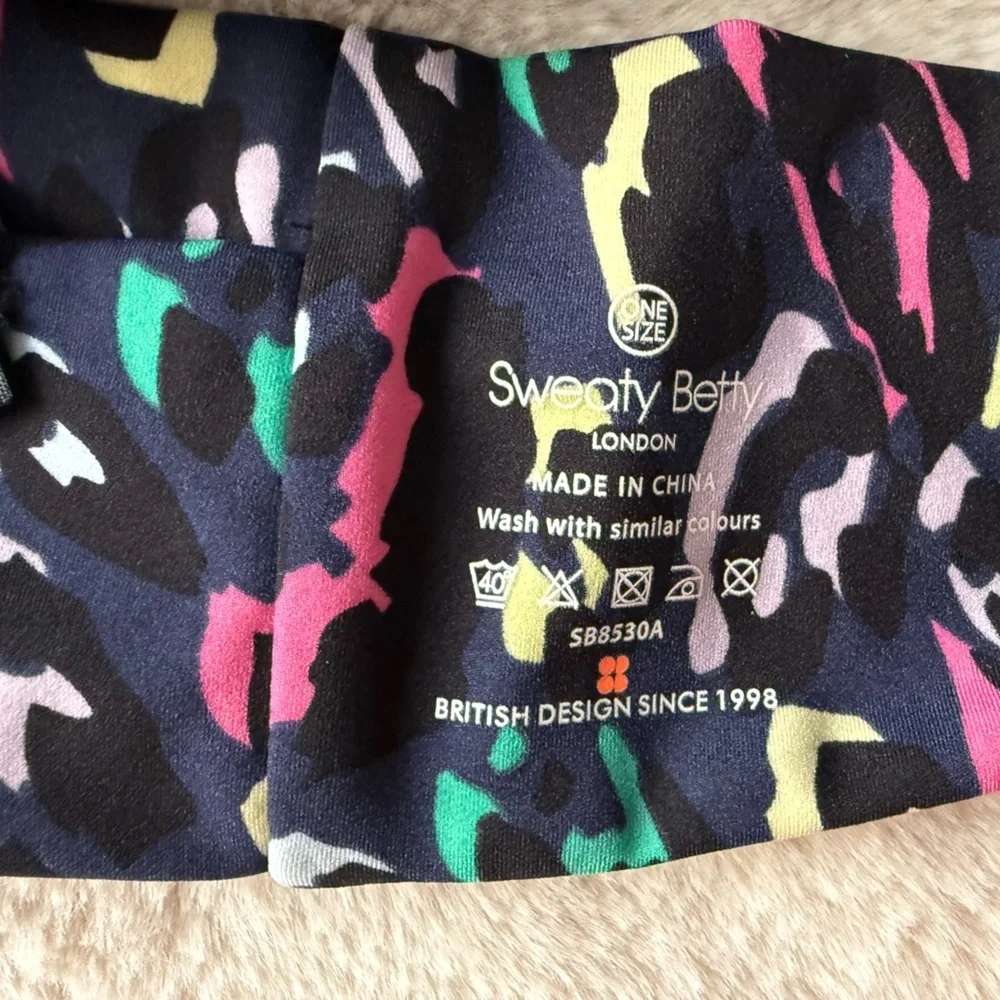 2/$20 ✨NWOT Sweaty Betty Power Headband 2.0 Blue Rainbow Leopard Print